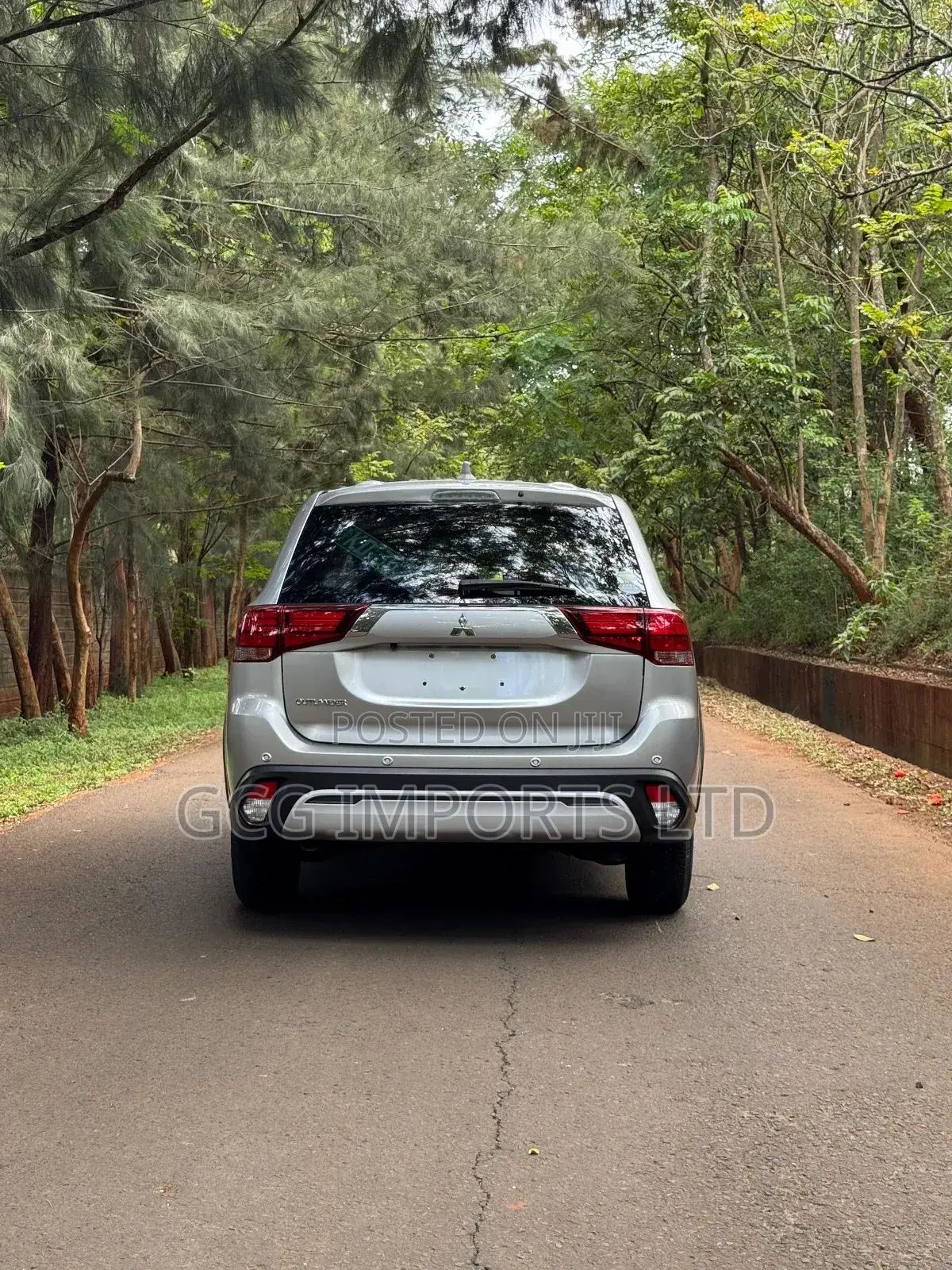 Mitsubishi Outlander 2020 Silver