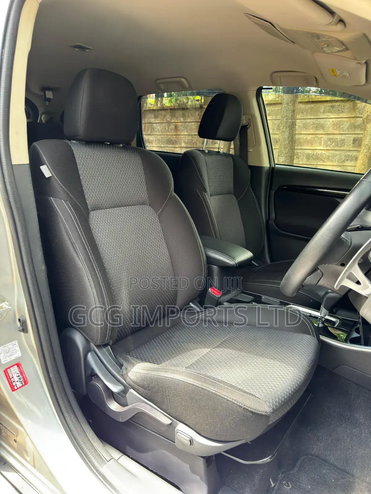 Mitsubishi Outlander 2020 Silver