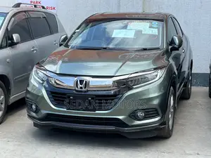 Honda Vezel 2020 Green