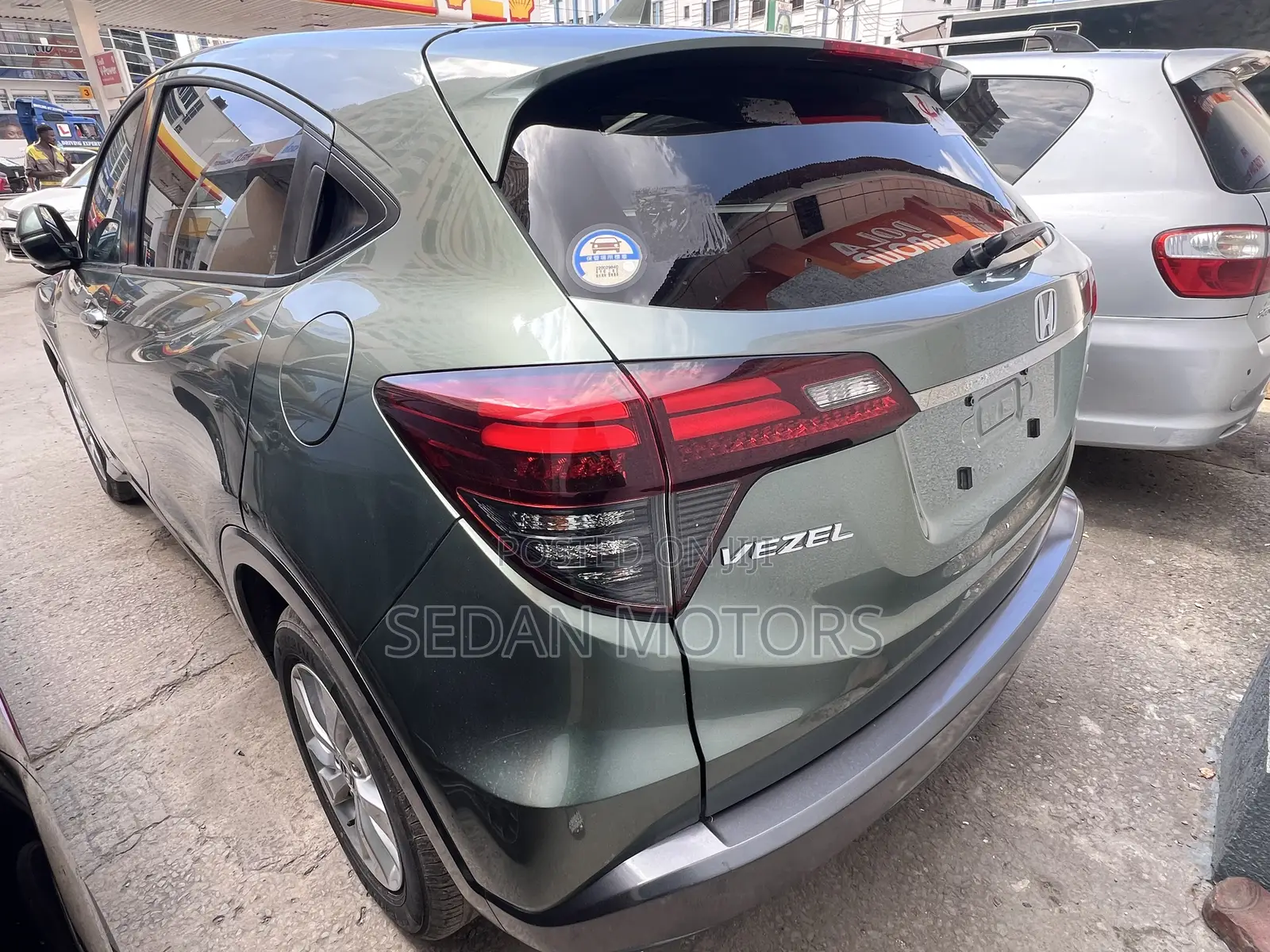 Honda Vezel 2020 Green