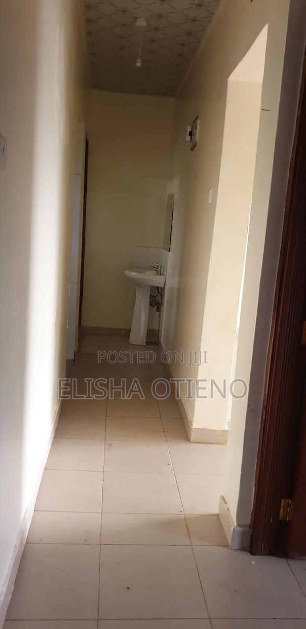 2 Bedroom in Kamakis to Let - thumbnail 13