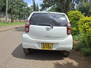 Toyota Passo 2012 White