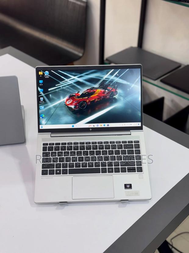 Laptop HP EliteBook 645 G9 8GB AMD A8 SSD 256GB