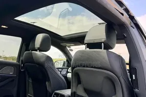 Mercedes-Benz GLE-Class 2020