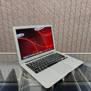 Laptop Apple MacBook 2017 16GB Intel Core i5 SSD 256GB