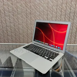 Laptop Apple MacBook 2017 16GB Intel Core i5 SSD 256GB
