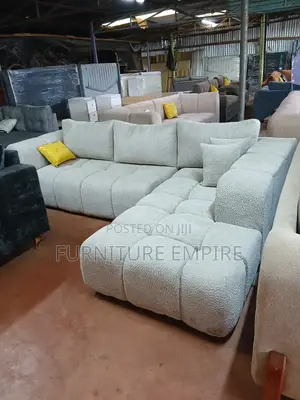 Soft Curves, Clean Look — Redefine Luxury With Our White Bubble Sofa