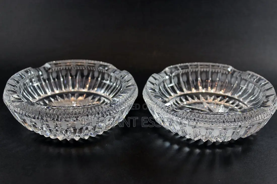 2pcs Glass Round Ash Tray