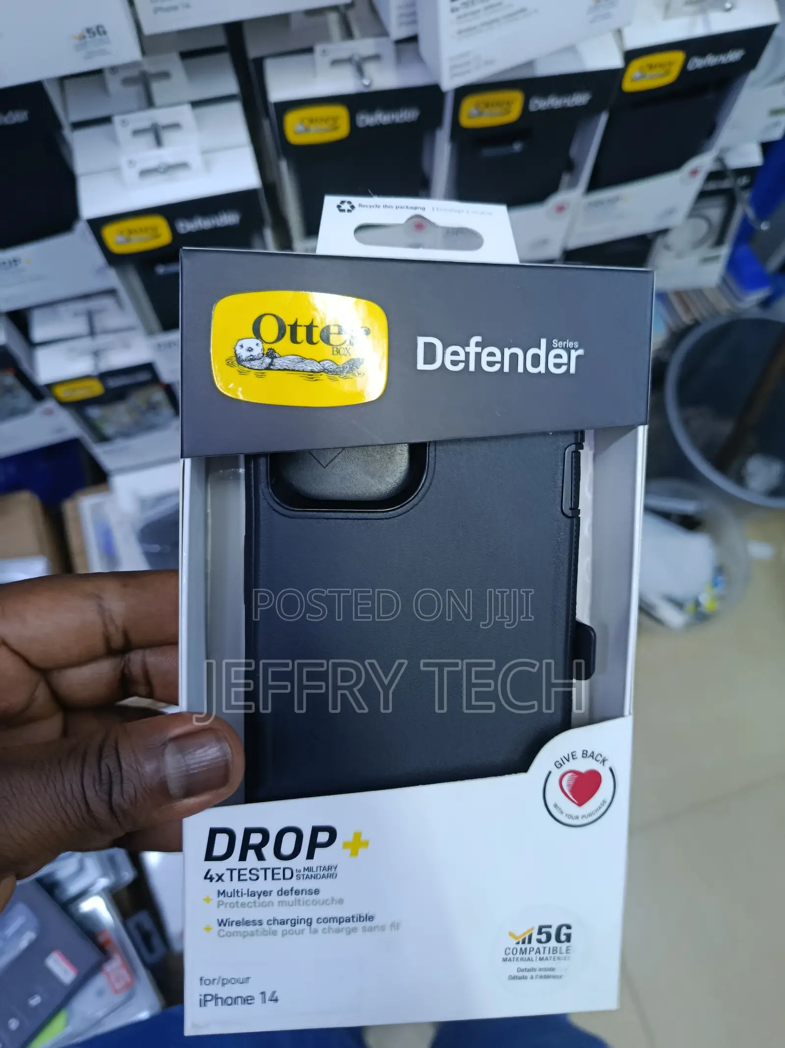 Mity Otterbox iPhone 14 13 Defender Series Case With Holster Clip