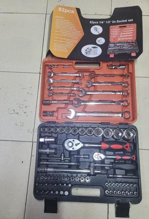 New 82pcs Toolkit Set
