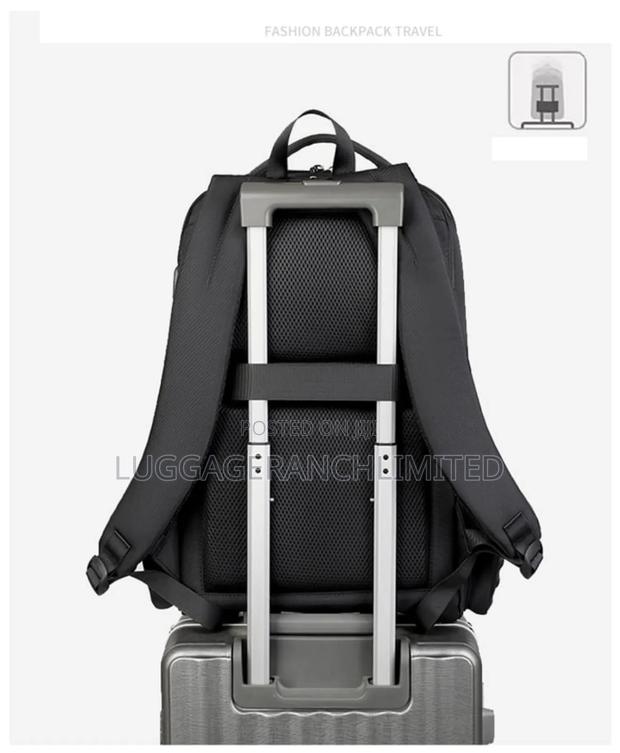 Ponasoo 5233 Black Executive Backpack - thumbnail 4