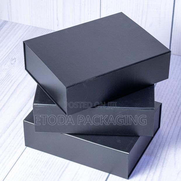 Magnetic Gift Boxes - Custom Sizes + Colors - thumbnail 2