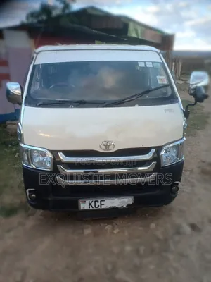 Toyota HiAce 2008 White