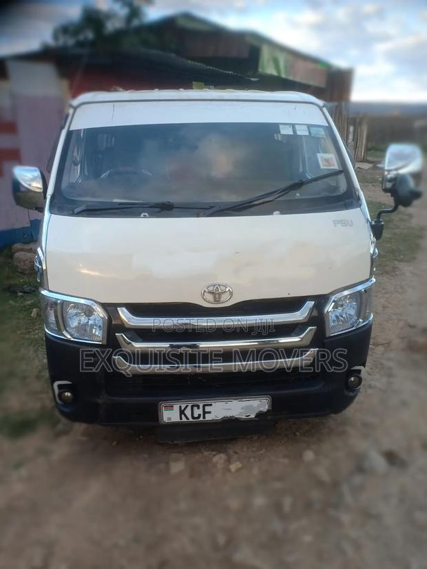Toyota HiAce 2008 White