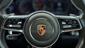 Porsche Cayenne 2018 Black