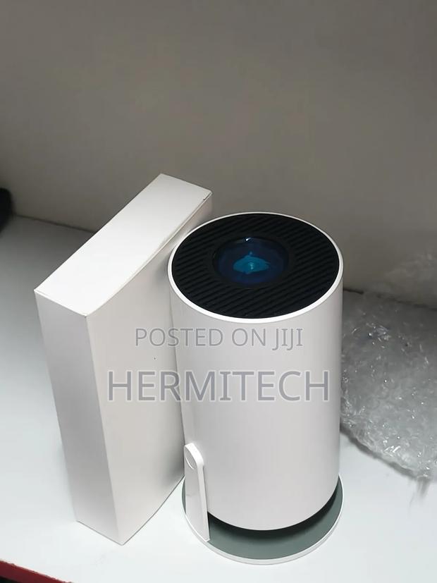 Hy 300 Projector for Streaming Apps Hdmi Usb Sd Slots Wifi Smart - thumbnail 2