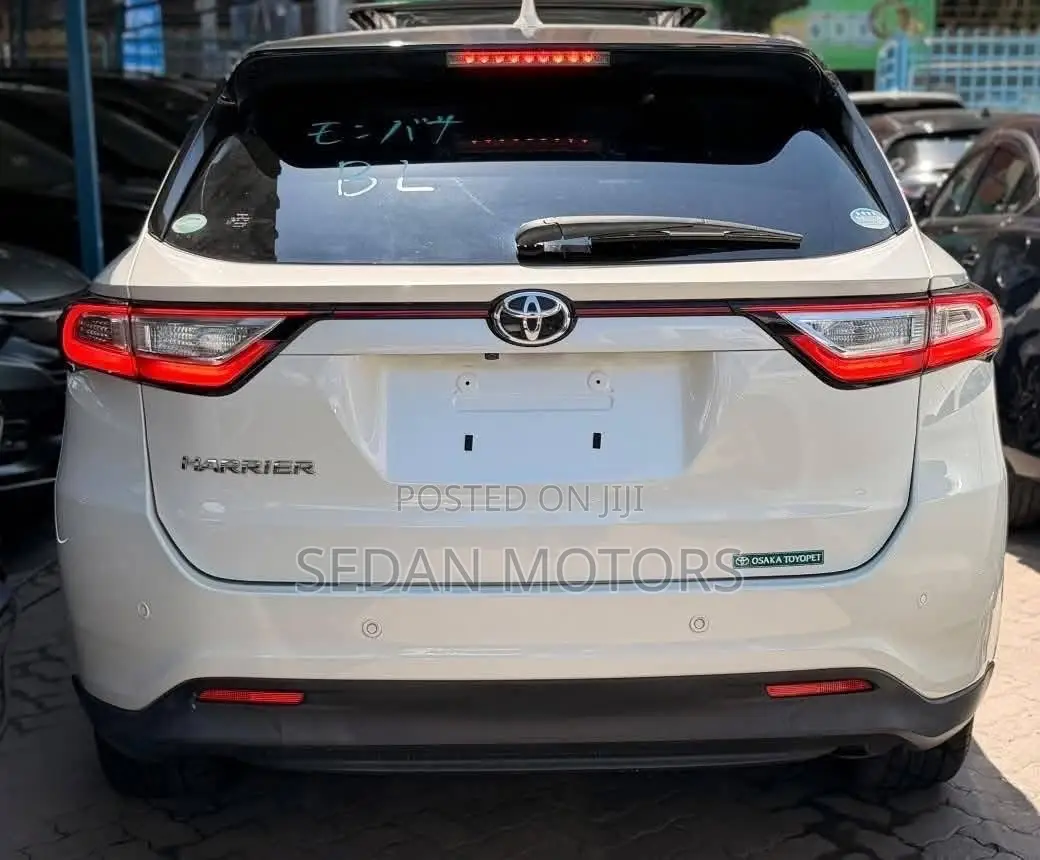 Toyota Harrier 2019 Pearl