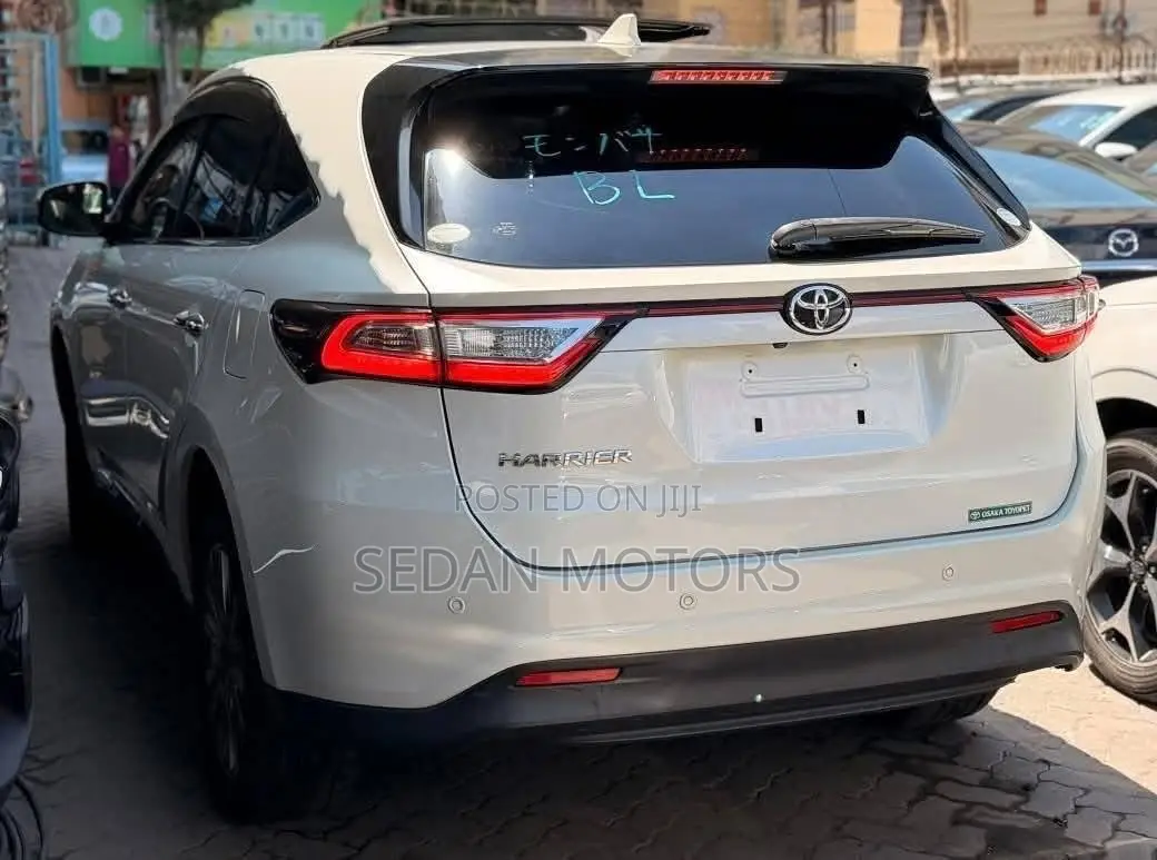 Toyota Harrier 2019 Pearl