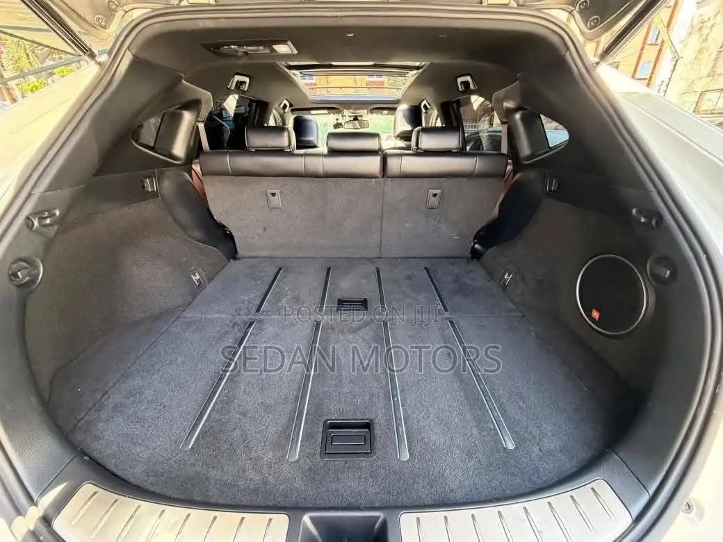 Toyota Harrier 2019 Pearl