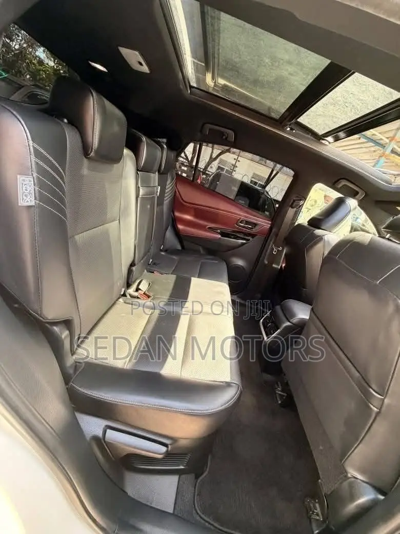 Toyota Harrier 2019 Pearl