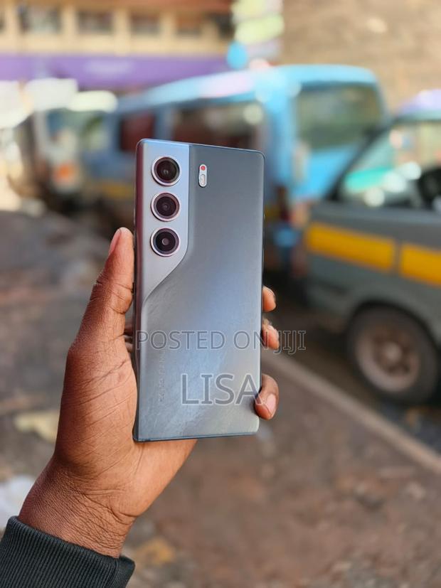 Tecno Camon 40 256 GB Gray - thumbnail 3