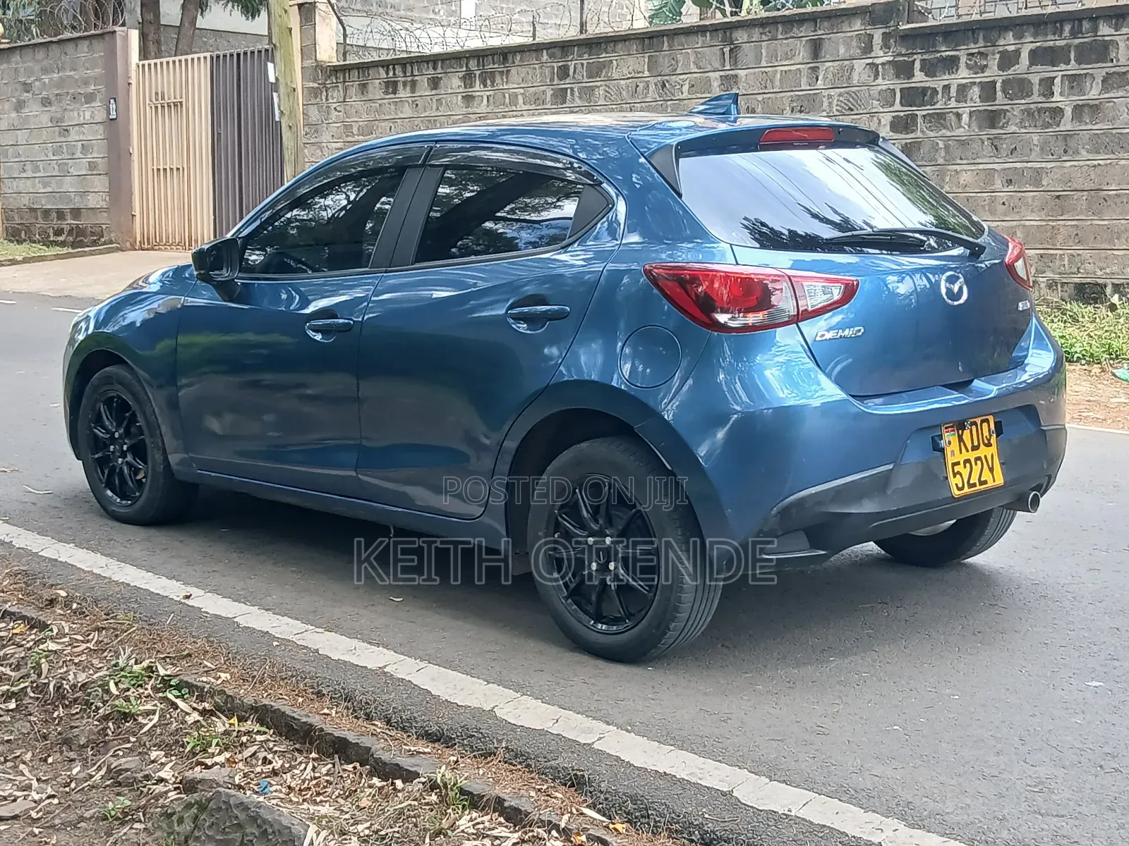 Mazda Demio 2017 Blue