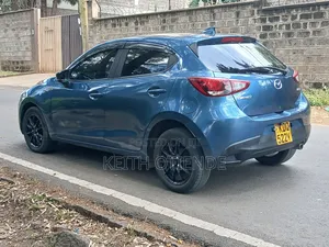 Mazda Demio 2017 Blue
