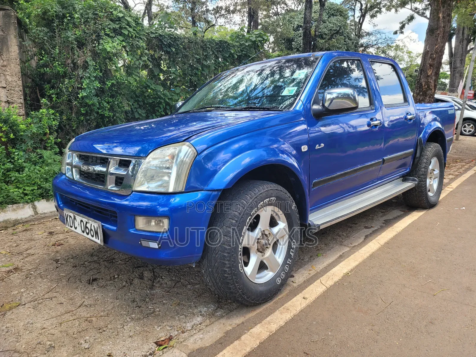 Isuzu D-MAX 2006 Blue
