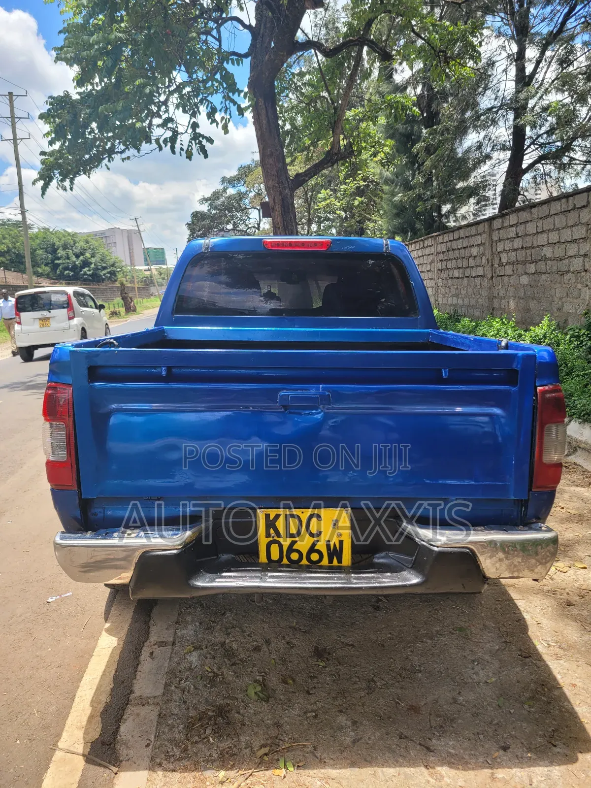 Isuzu D-MAX 2006 Blue