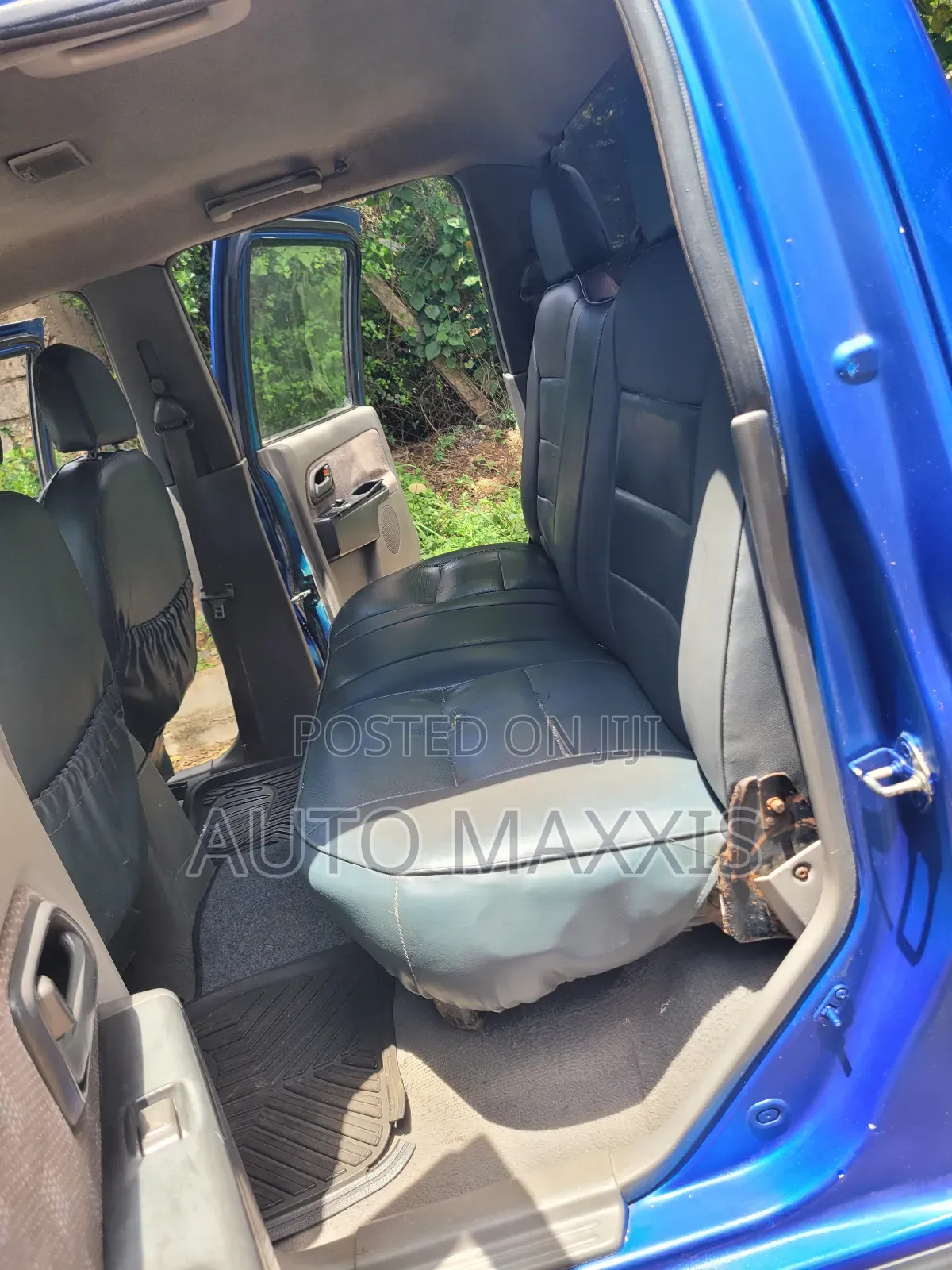 Isuzu D-MAX 2006 Blue