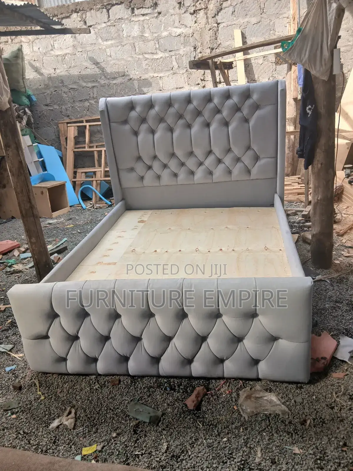 5 by 6 Well Patterned Chester Bed
