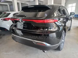 Toyota Harrier 2021 Black