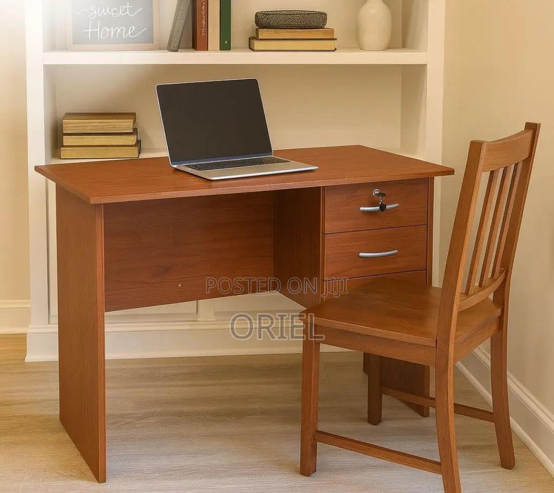 Office Desk : 1.4 Meters Custom Office Study Desk