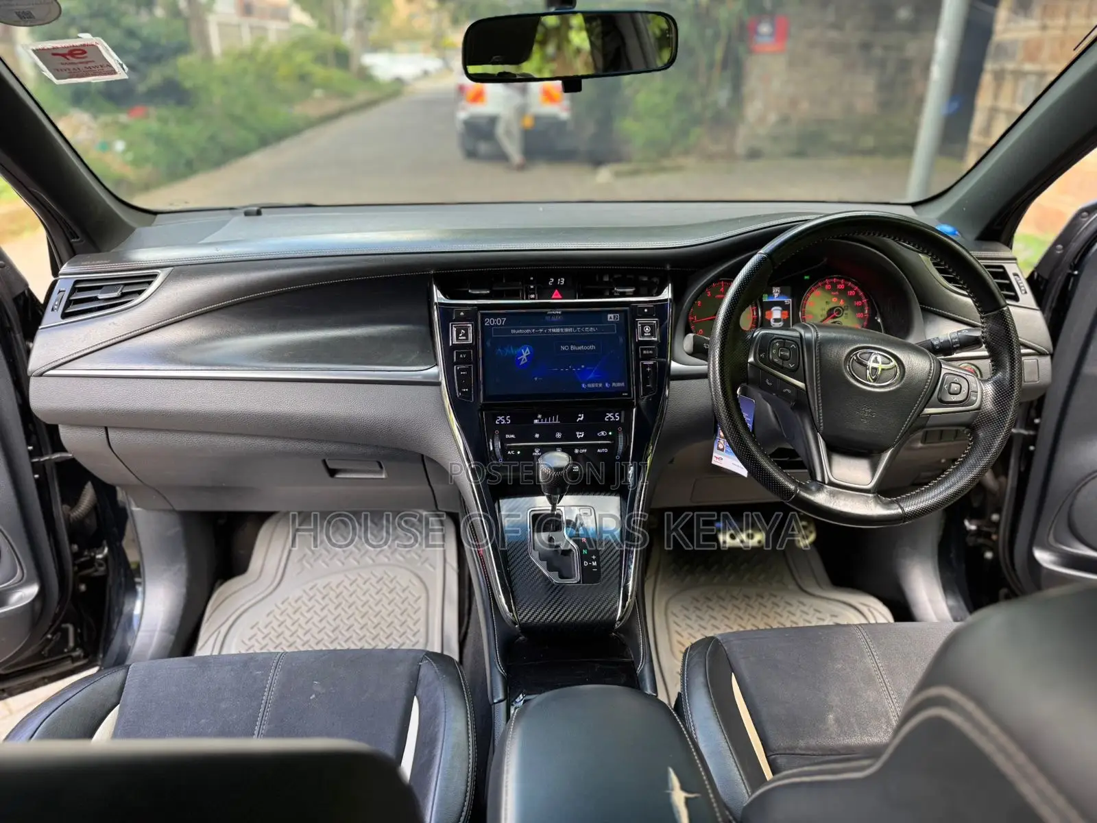 Toyota Harrier 2018 Black