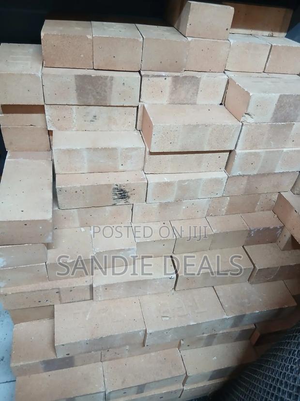 High Temperature Fire Bricks 40% - thumbnail 2