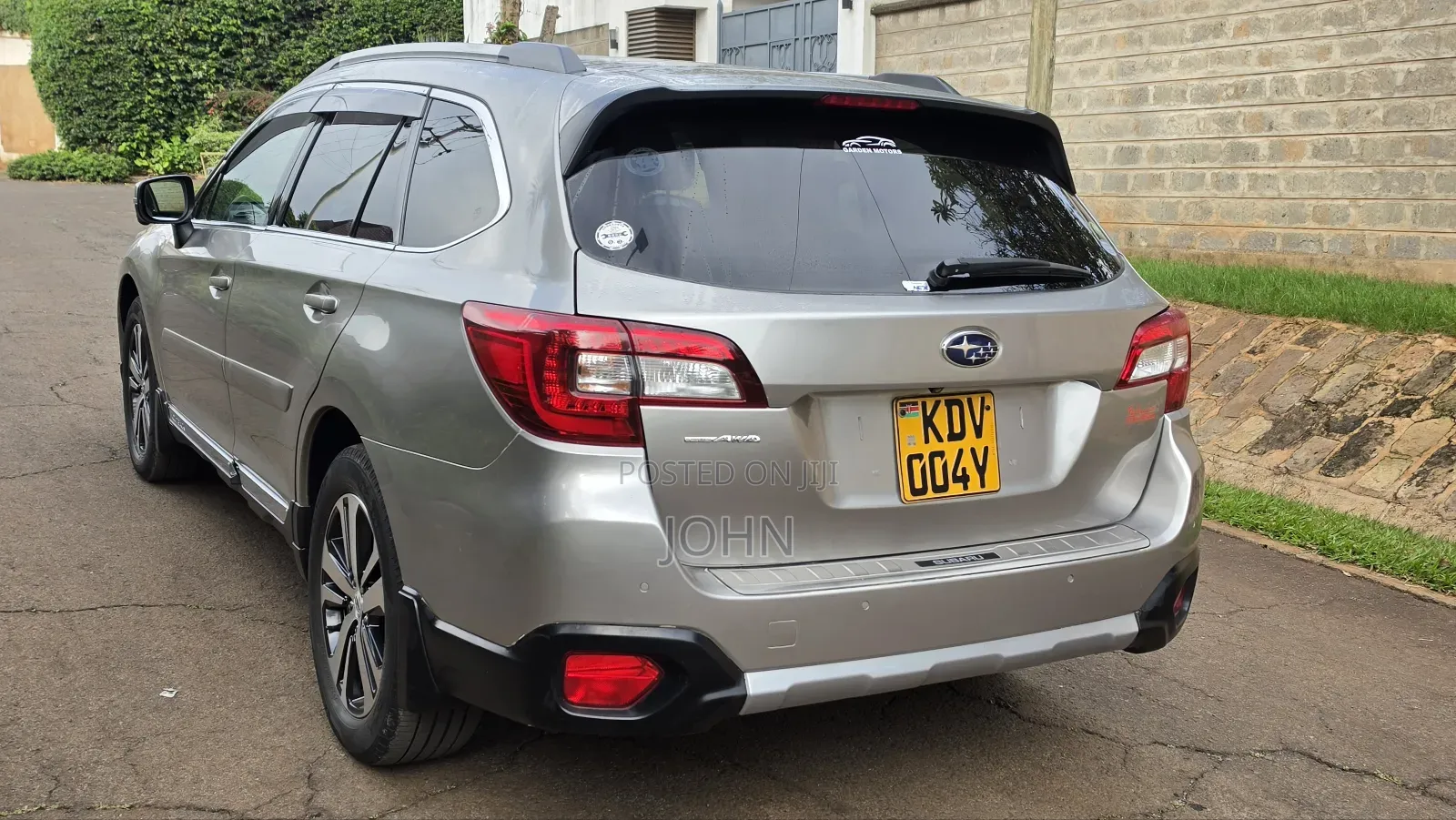 Subaru Outback 2.5i Premium AWD 2018 Gold