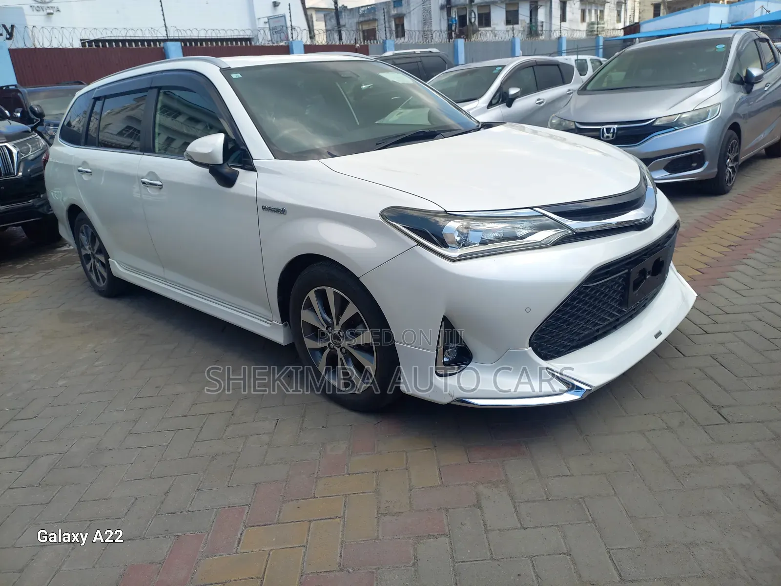 Toyota Corolla Fielder 2019 White