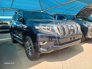 Toyota Land Cruiser Prado Kakadu 2021 Gray