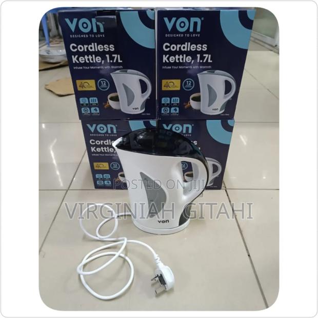 Von Vskl17bnk 1.7 Litres Upright Cordless Kettle
