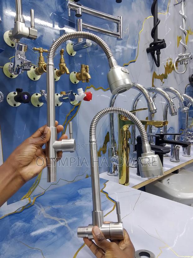 Kitchen Tap With Flex - main view