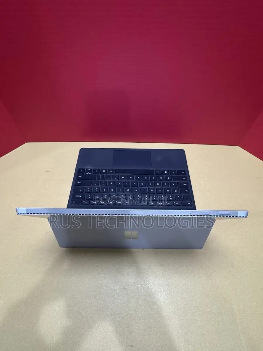 Laptop Microsoft Surface Pro 6 8GB Intel Core i5 SSD 256GB