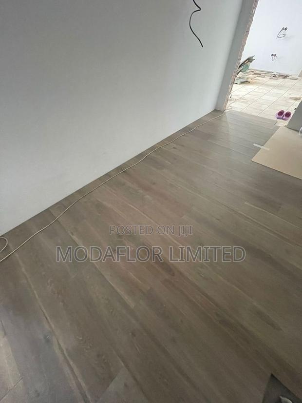 Laminate Flooring for Home, Office and Commercial Floor Solutions