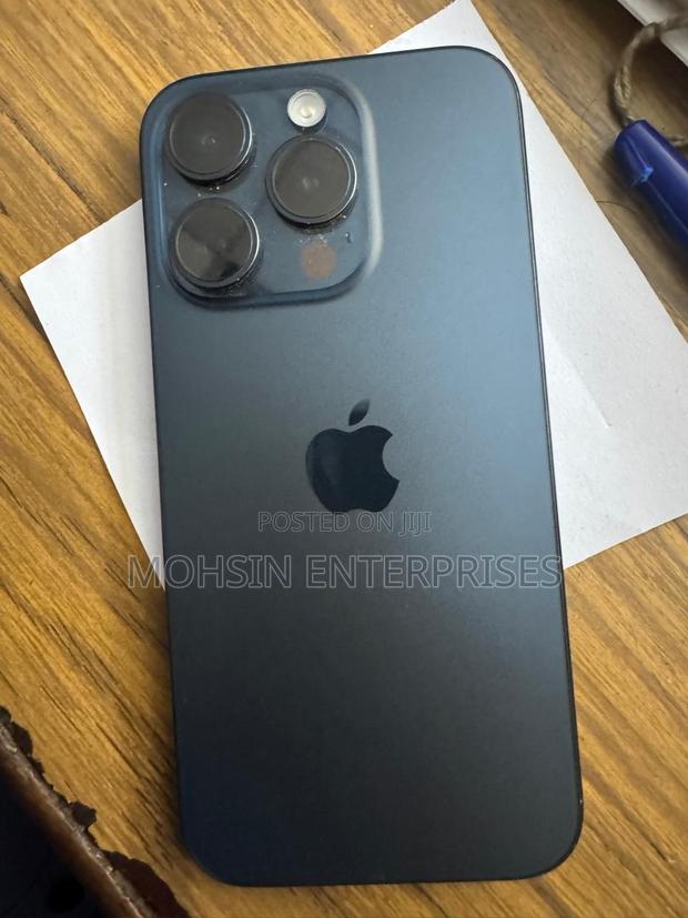 Apple iPhone 15 Pro 128 GB Blue - thumbnail 2