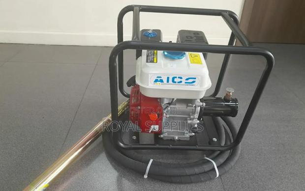 Aico Japan Concrete Vibrator - main view