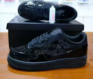 Nike Air Force 1 Foamposite Pro Low 'Game Royal' Sneakers.