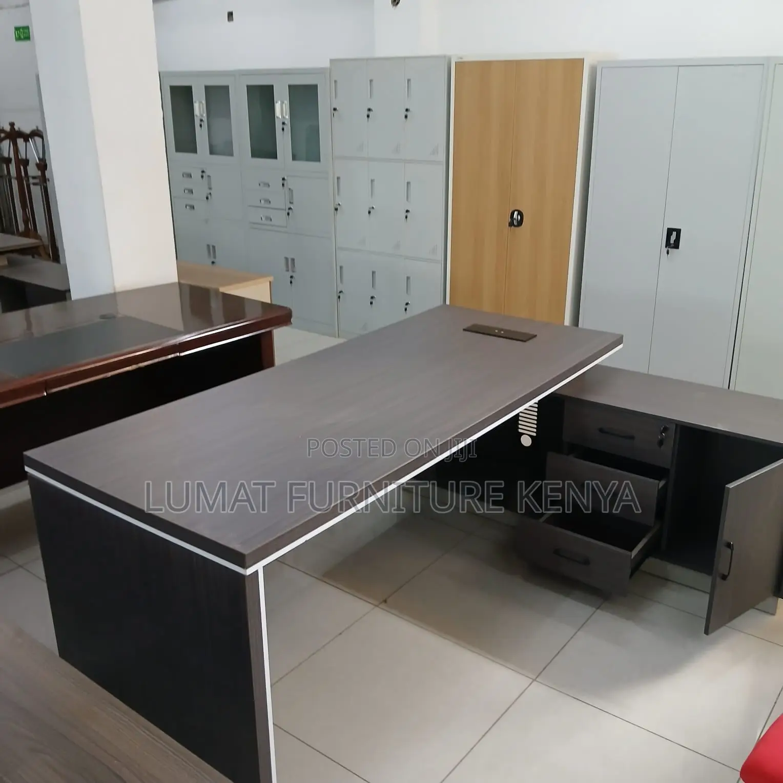 Grandwork 2m Executive Desk