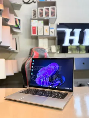 Laptop HP EliteBook 845 G10 8GB AMD Ryzen 5 SSD 256GB