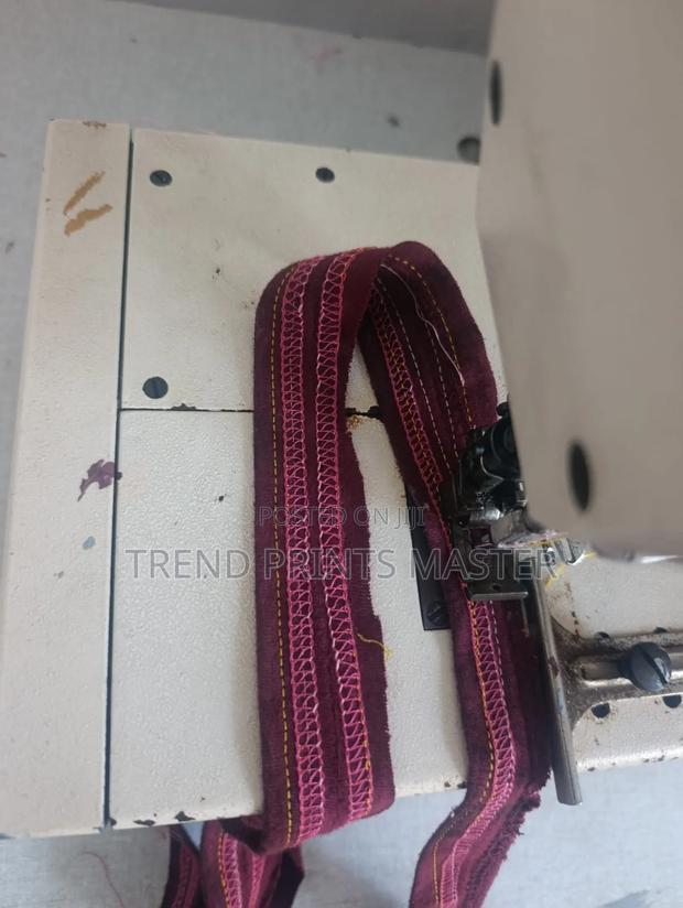 Trucksuit / Tshirt Sewing Flatlock Machine - thumbnail 3