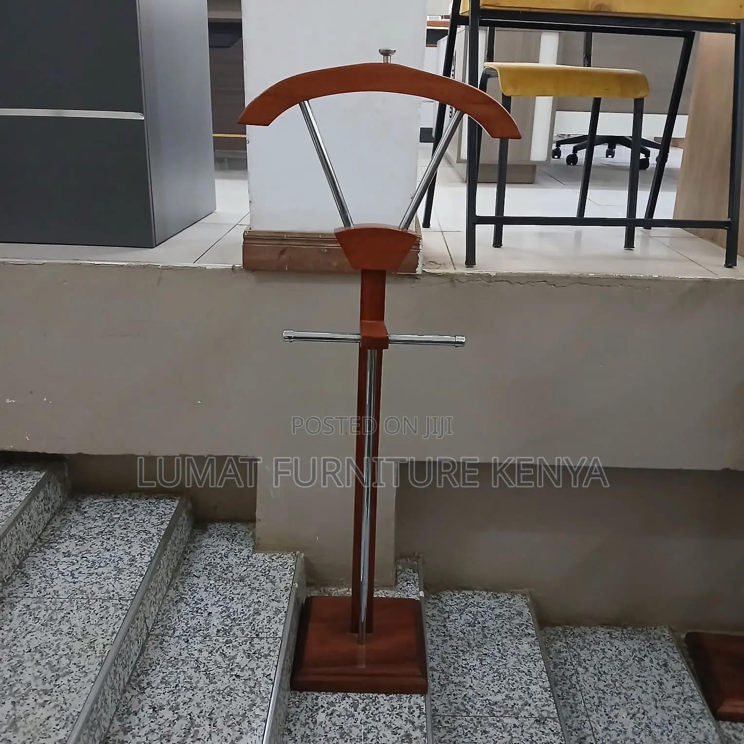 Smarthang Office Stand