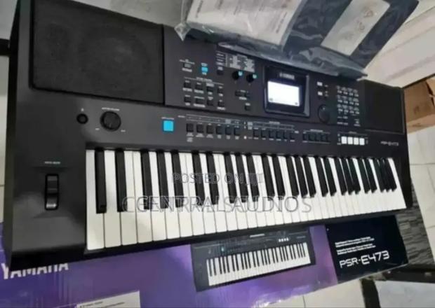 Yamaha PSR E473 Piano - main view